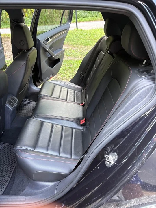 2016 Volkswagen GTI Mk7 - Image 7 of 10