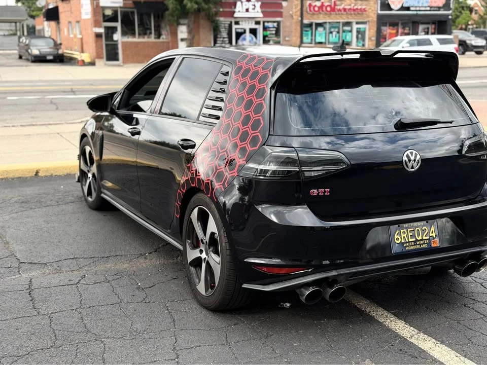 2016 Volkswagen GTI Mk7 - Image 4 of 7