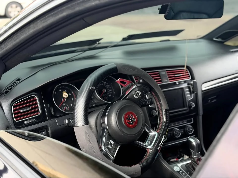 2016 Volkswagen GTI Mk7 - Image 7 of 7
