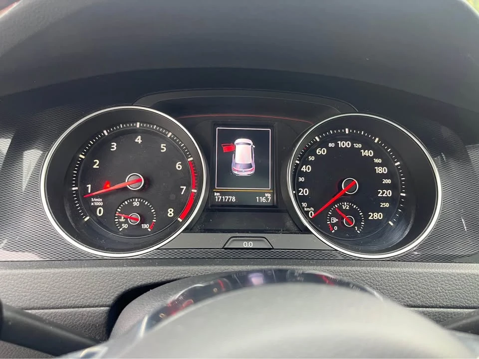 2016 Volkswagen GTI Mk7 - Image 9 of 12