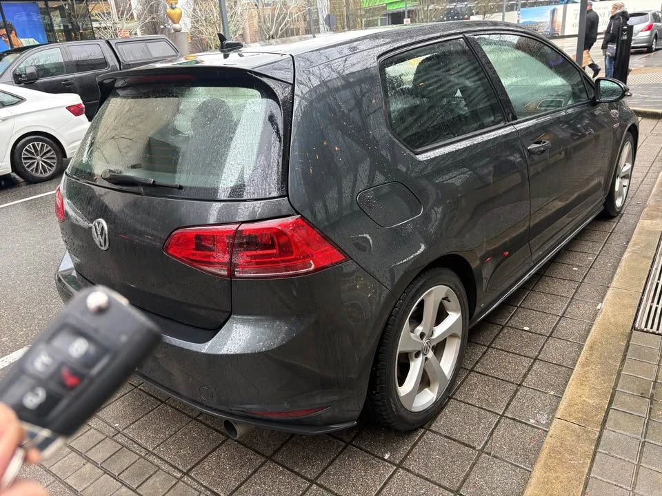 2016 Volkswagen GTI Mk7 - Image 3 of 17