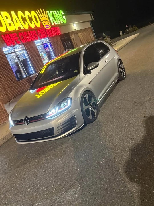 2016 Volkswagen GTI Mk7 - Image 2 of 10