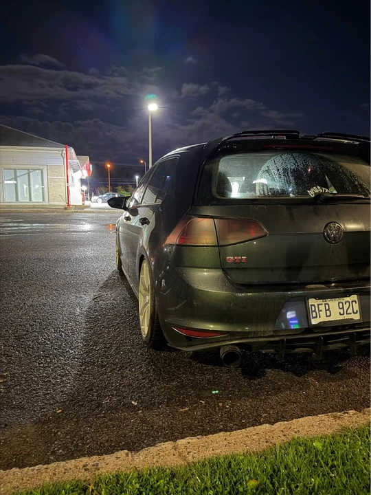 2016 Volkswagen GTI Mk7 - Image 3 of 7
