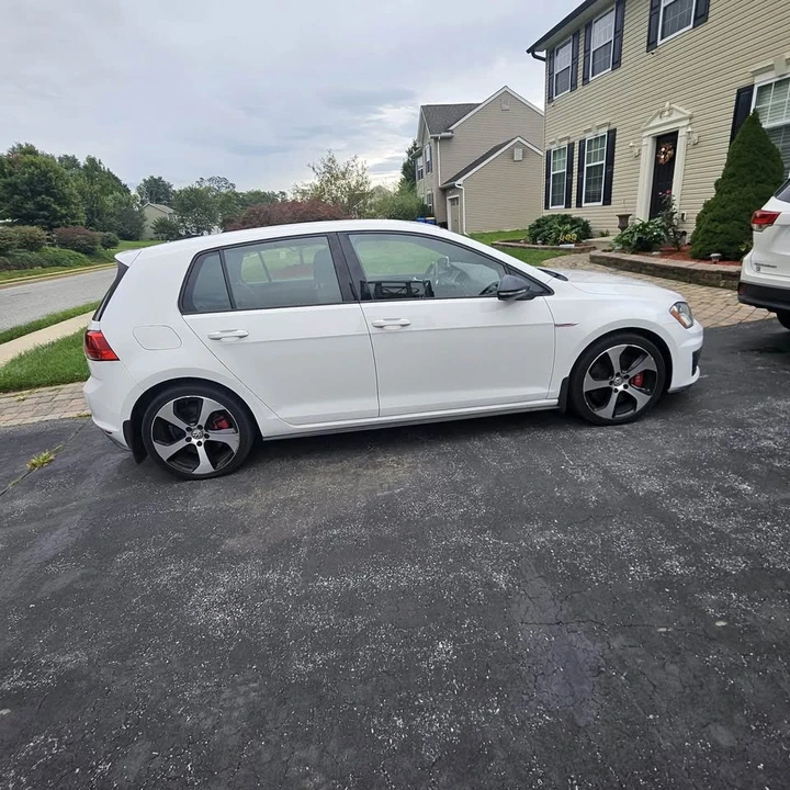 2016 Volkswagen GTI Mk7 - Image 3 of 7