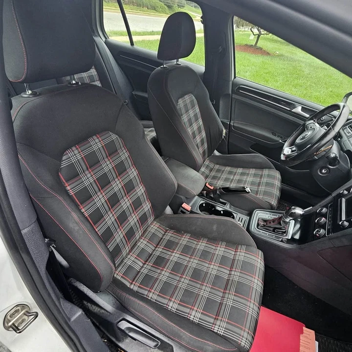 2016 Volkswagen GTI Mk7 - Image 6 of 7