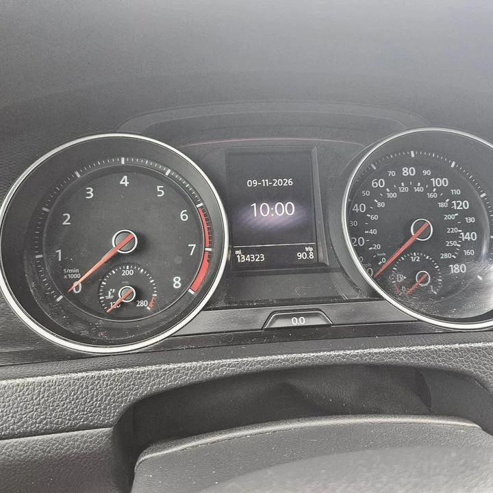 2016 Volkswagen GTI Mk7 - Image 7 of 7