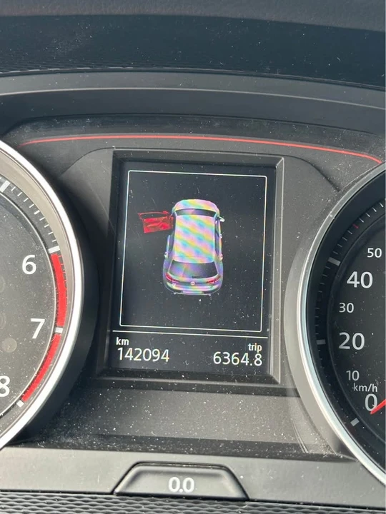 2016 Volkswagen GTI Mk7 - Image 9 of 11