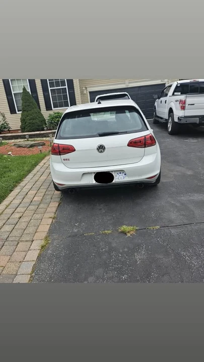 2016 Volkswagen GTI Mk7 - Image 5 of 7