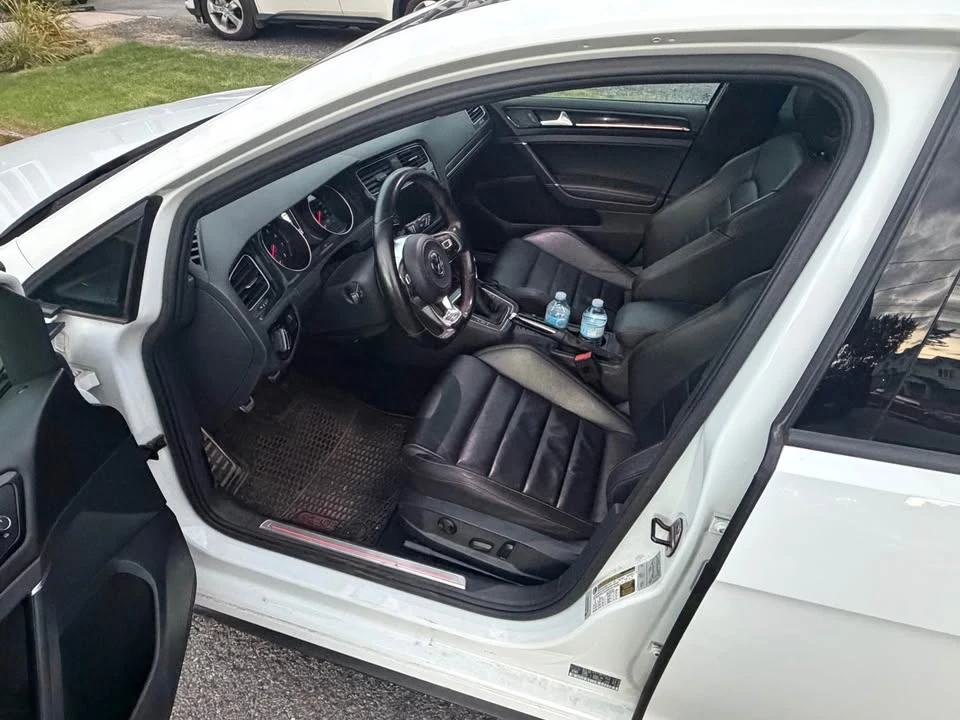 2016 Volkswagen GTI Mk7 - Image 4 of 5