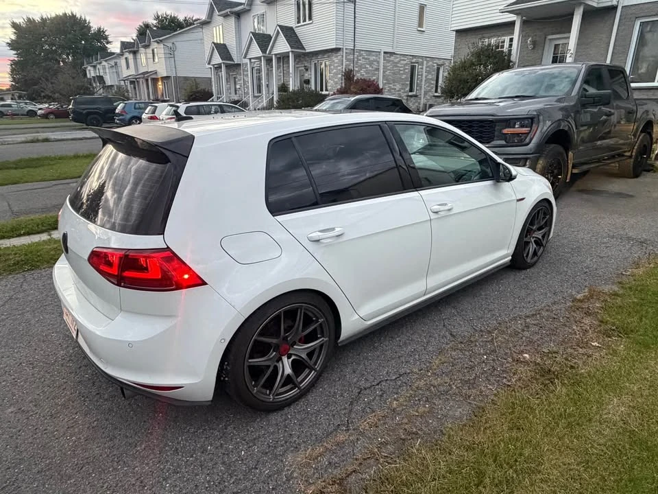 2016 Volkswagen GTI Mk7 - Image 2 of 5