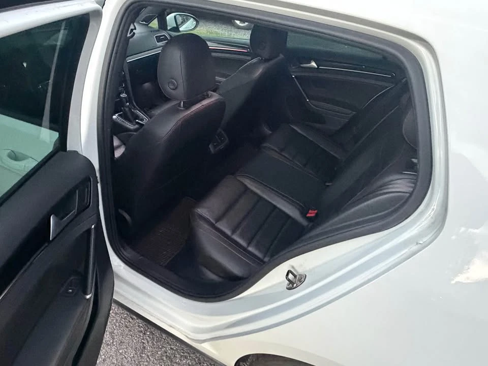 2016 Volkswagen GTI Mk7 - Image 5 of 5