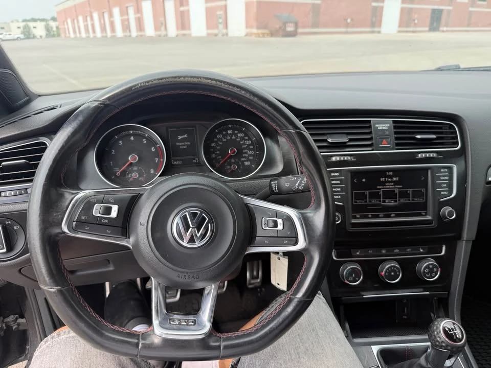 2016 Volkswagen GTI Mk7 - Image 13 of 17