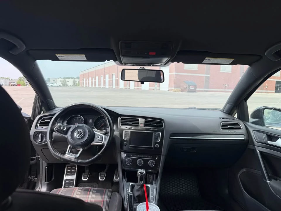 2016 Volkswagen GTI Mk7 - Image 12 of 17