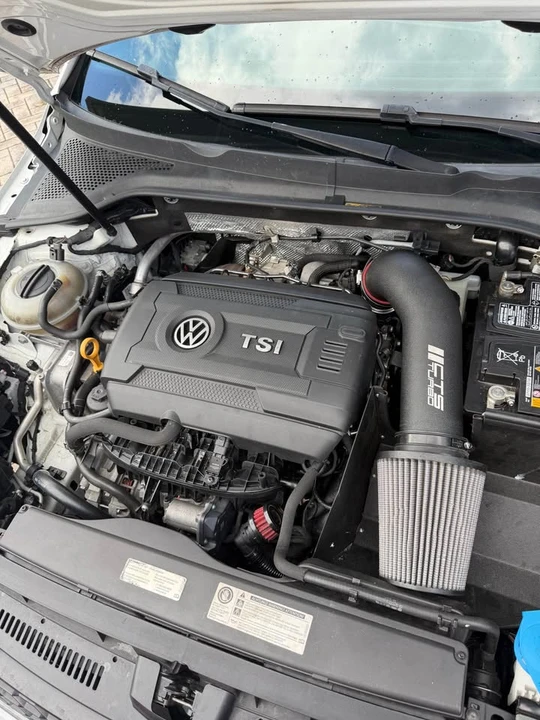 2016 Volkswagen GTI Mk7 - Image 6 of 9