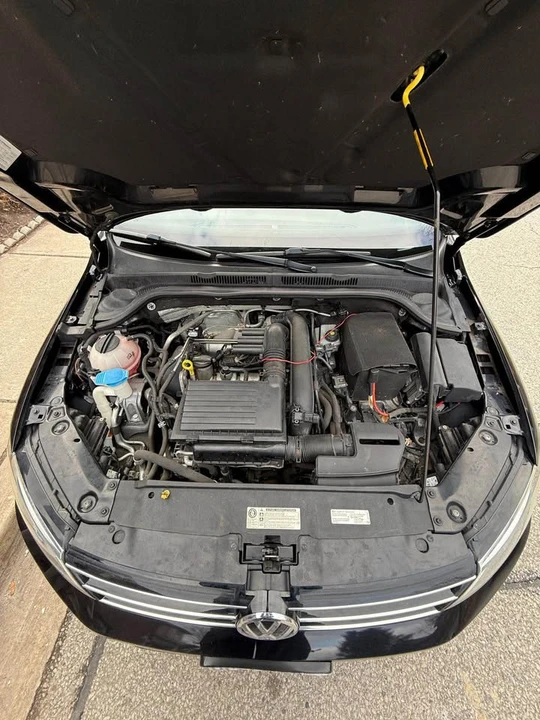 2016 Volkswagen A6 Jetta - Image 5 of 11