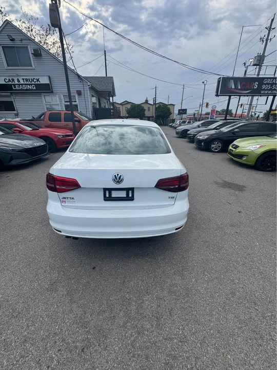 2016 Volkswagen A6 Jetta - Image 2 of 11
