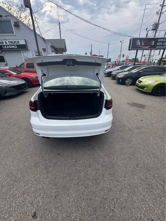 2016 Volkswagen A6 Jetta - Image 5 of 11