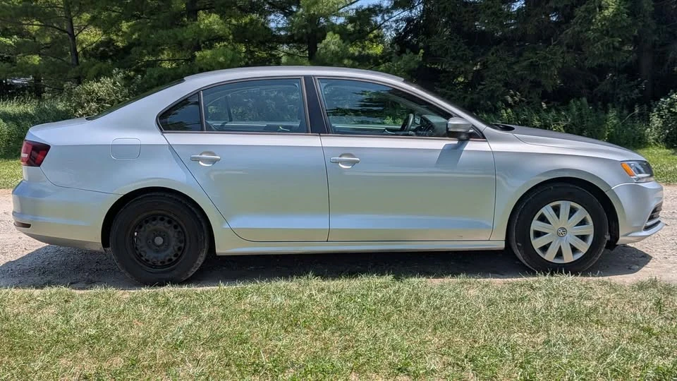2016 Volkswagen A6 Jetta - Image 4 of 7