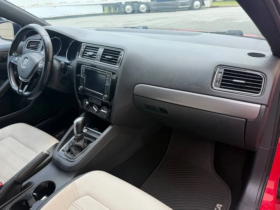 2016 Volkswagen A6 Jetta - Image 16 of 19