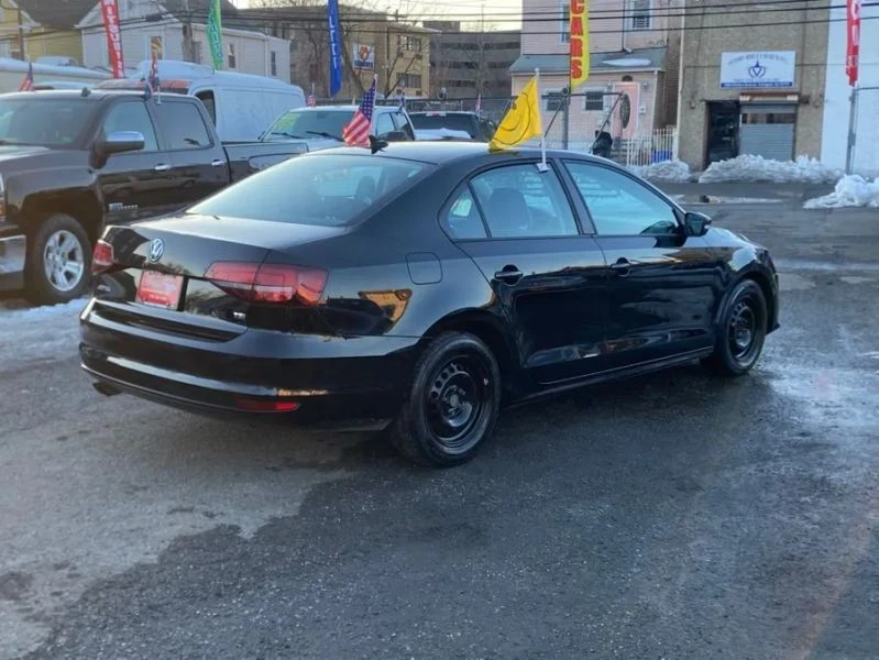 2016 Volkswagen A6 Jetta - Image 8 of 12