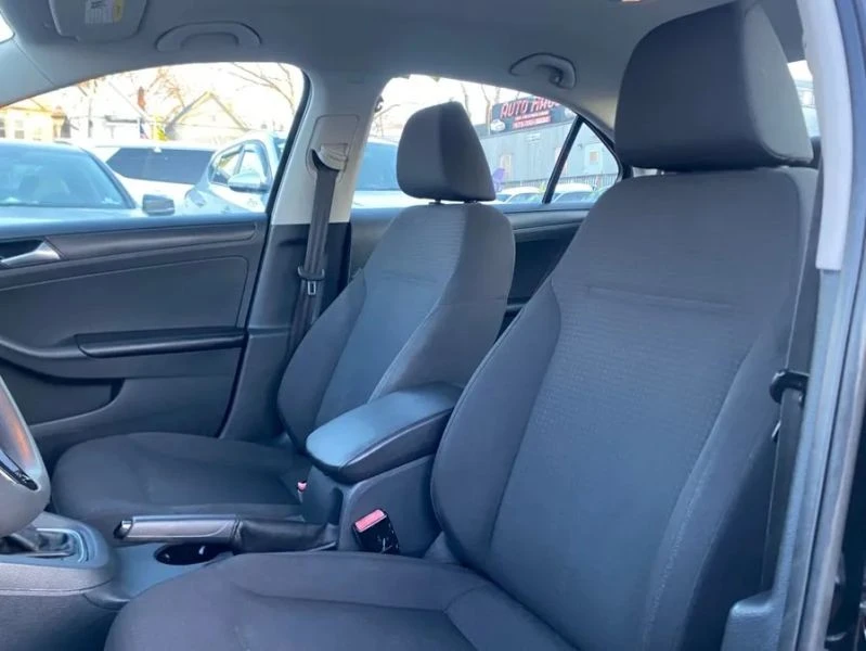 2016 Volkswagen A6 Jetta - Image 12 of 12
