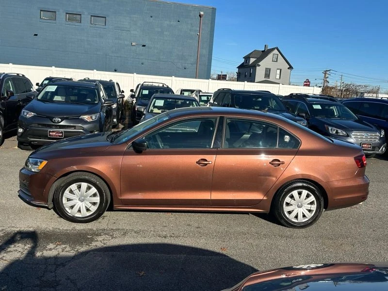 2016 Volkswagen A6 Jetta - Image 5 of 12