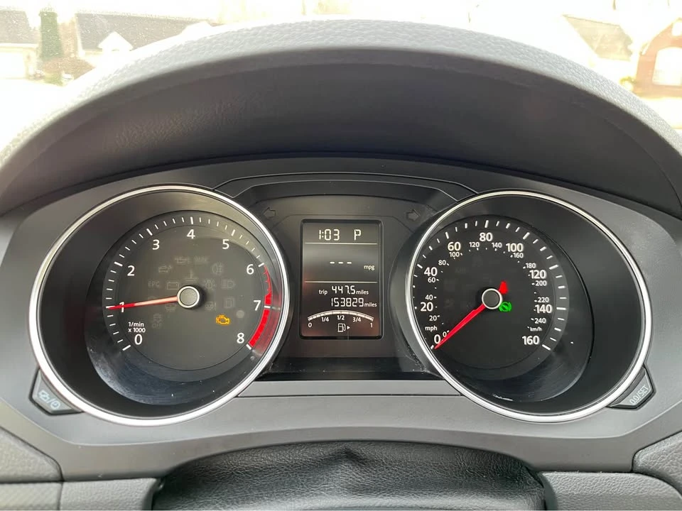 2016 Volkswagen A6 Jetta - Image 8 of 16
