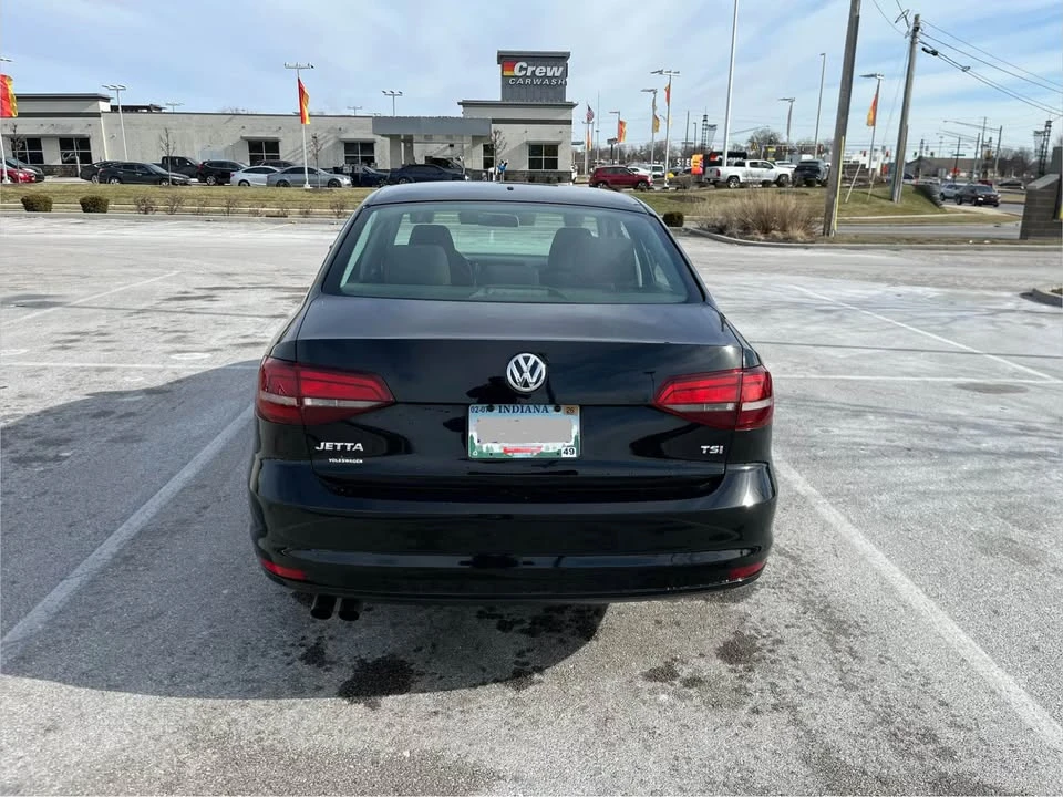 2016 Volkswagen A6 Jetta - Image 6 of 16
