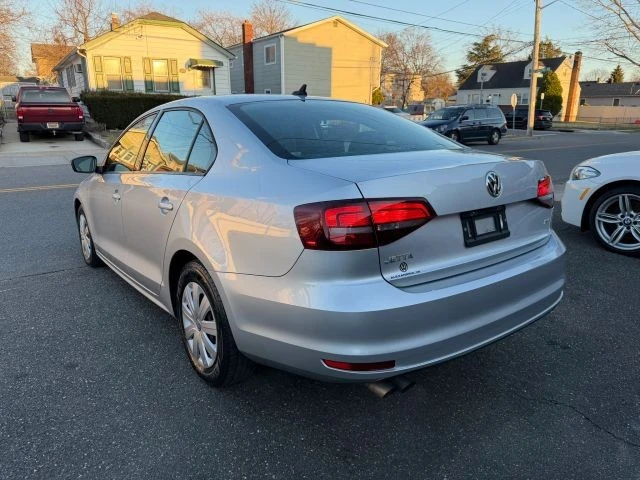 2016 Volkswagen A6 Jetta - Image 6 of 16