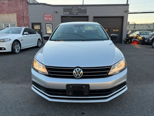 2016 Volkswagen A6 Jetta - Image 5 of 16