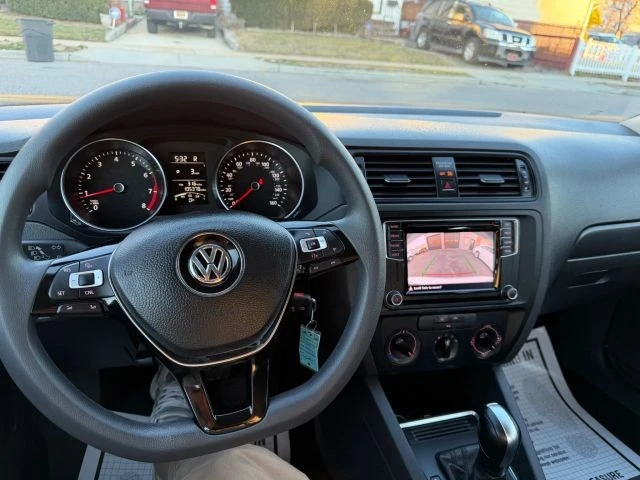 2016 Volkswagen A6 Jetta - Image 15 of 16