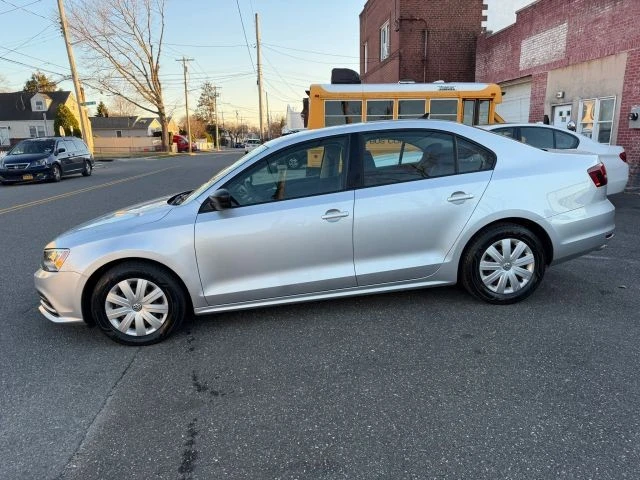 2016 Volkswagen A6 Jetta - Image 10 of 16