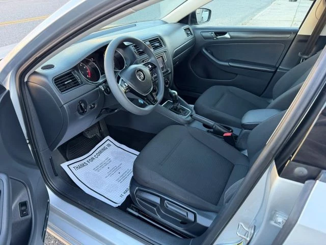 2016 Volkswagen A6 Jetta - Image 11 of 16