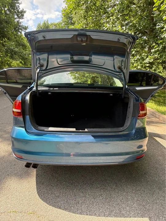 2016 Volkswagen A6 Jetta - Image 18 of 20