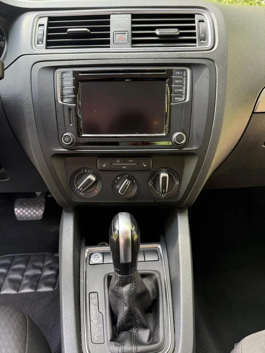 2016 Volkswagen A6 Jetta - Image 11 of 20