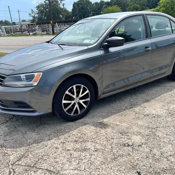 2016 Volkswagen Jetta · 1.4T SE Sedan 4D