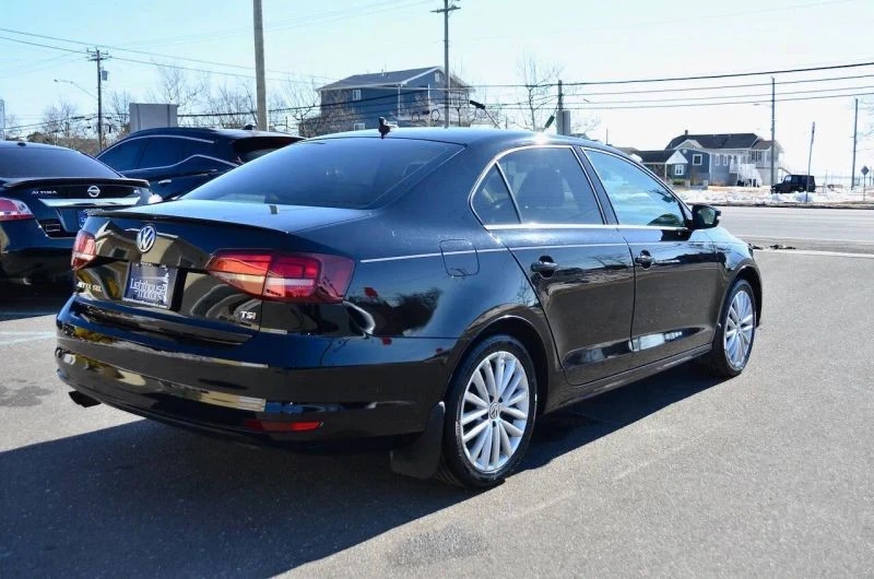 2016 Volkswagen A6 Jetta - Image 11 of 12