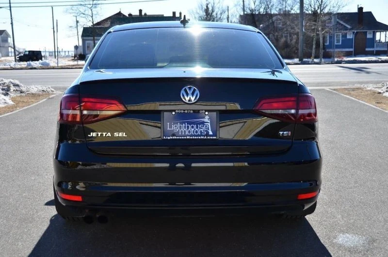 2016 Volkswagen A6 Jetta - Image 9 of 12