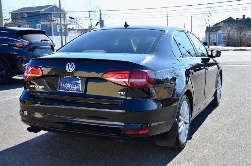 2016 Volkswagen A6 Jetta - Image 10 of 12