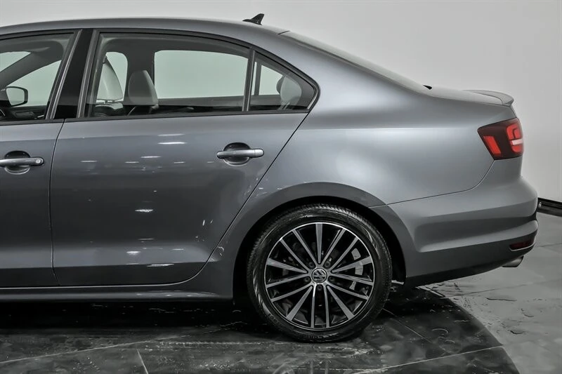 2016 Volkswagen A6 Jetta - Image 7 of 21