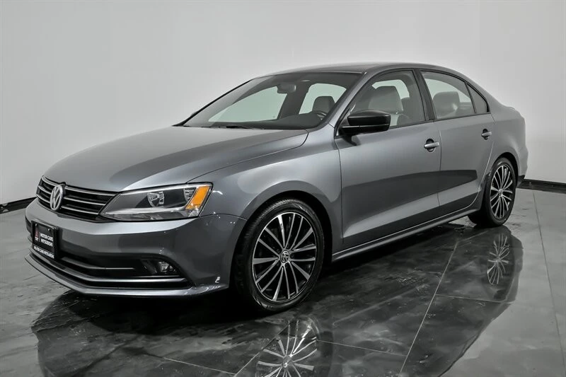 2016 Volkswagen A6 Jetta - Image 5 of 21
