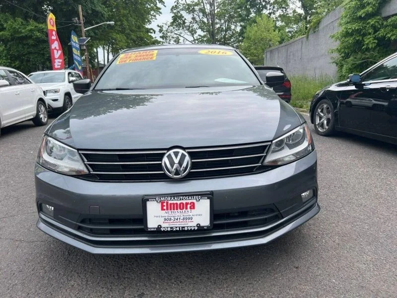 2016 Volkswagen A6 Jetta - Image 2 of 12