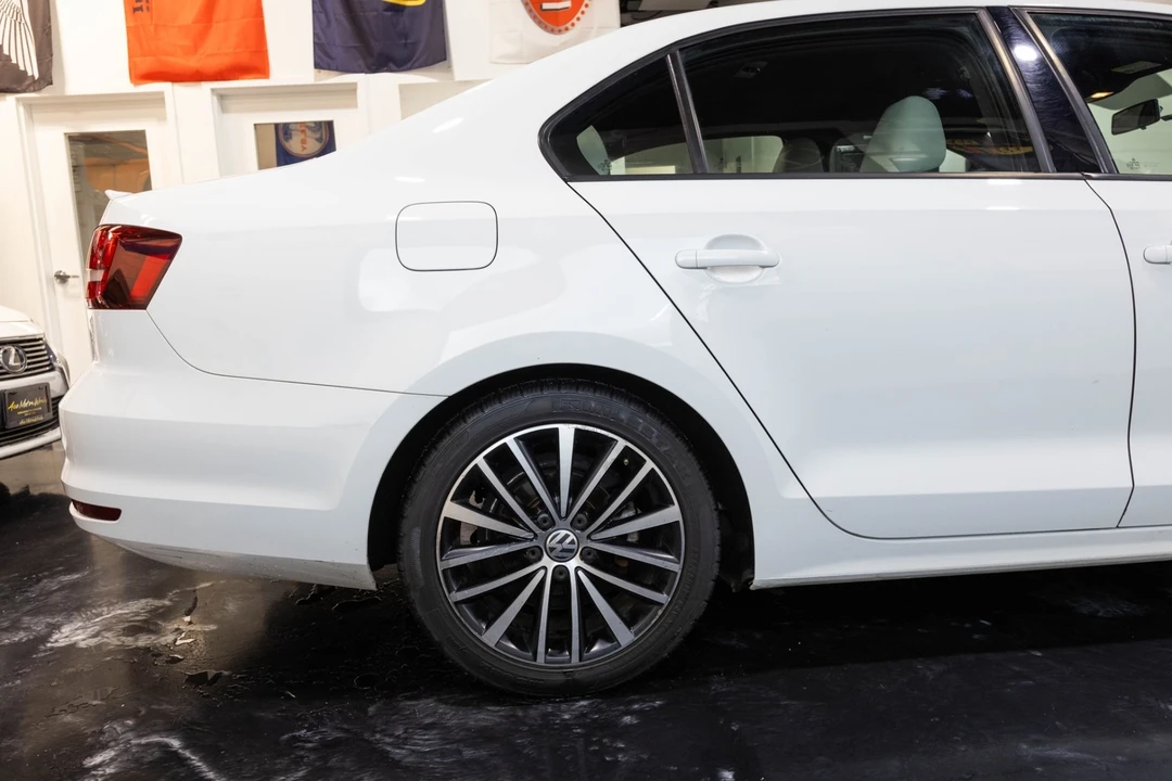 2016 Volkswagen A6 Jetta - Image 12 of 21