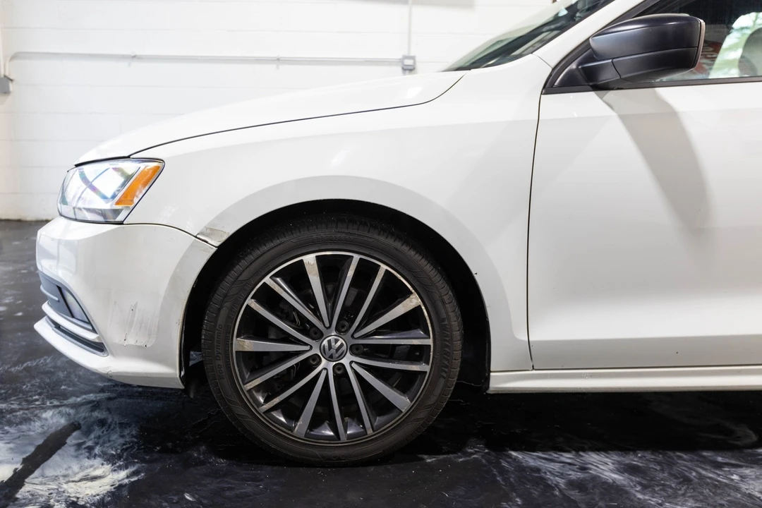 2016 Volkswagen A6 Jetta - Image 4 of 21