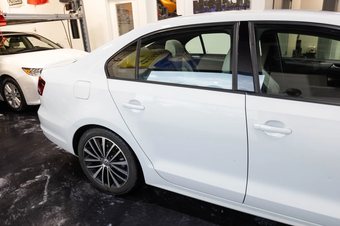 2016 Volkswagen A6 Jetta - Image 11 of 21