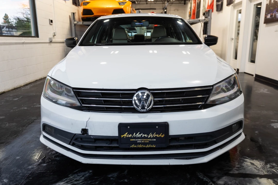 2016 Volkswagen A6 Jetta - Image 18 of 21