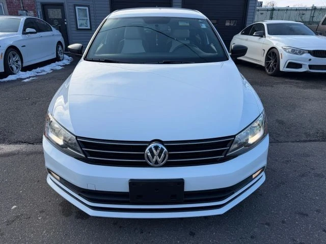 2016 Volkswagen A6 Jetta - Image 8 of 12