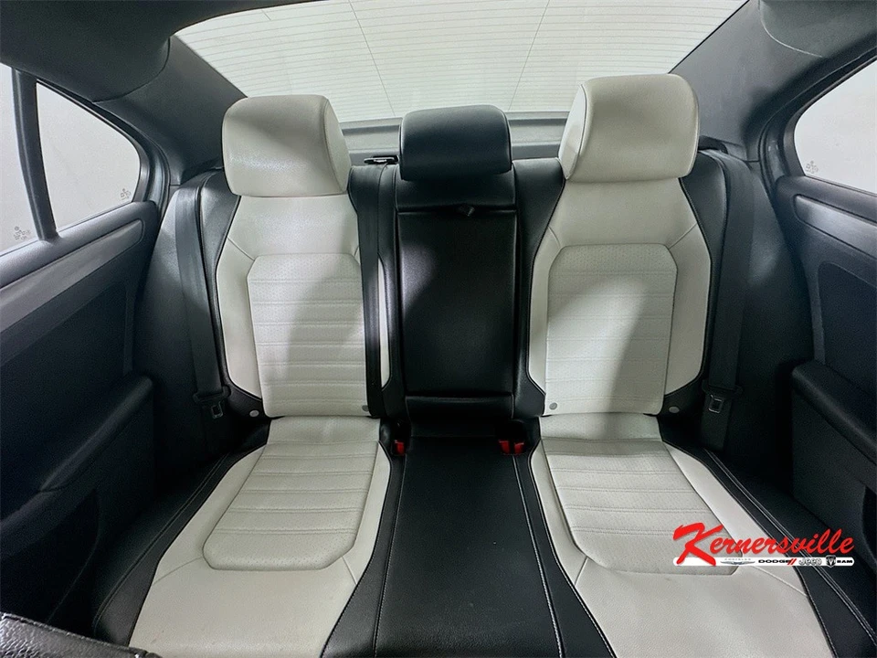 2016 Volkswagen A6 Jetta - Image 13 of 21