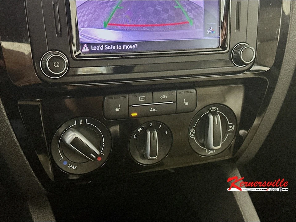 2016 Volkswagen A6 Jetta - Image 18 of 21