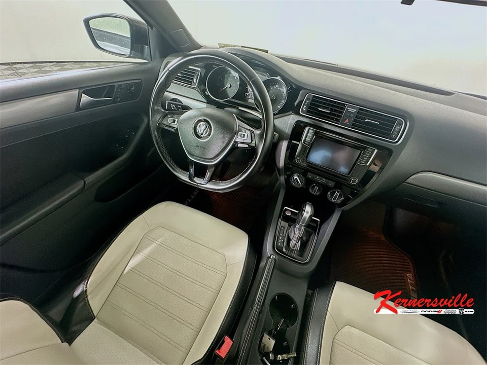 2016 Volkswagen A6 Jetta - Image 9 of 21